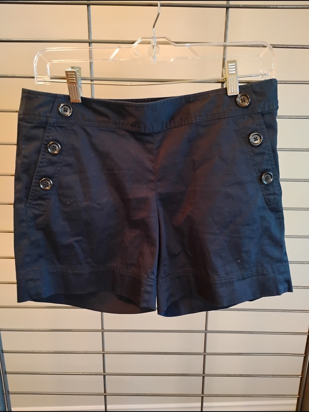 Ann Taylor Navy Button-Detail Bermuda Shorts W/Side Zipper Size 2